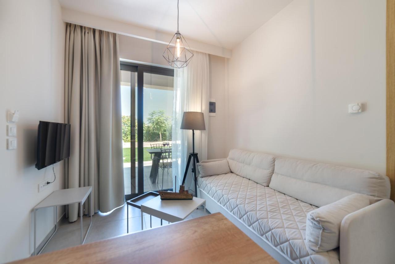 Lemonia Accommodations Agios Sostis  Exteriér fotografie