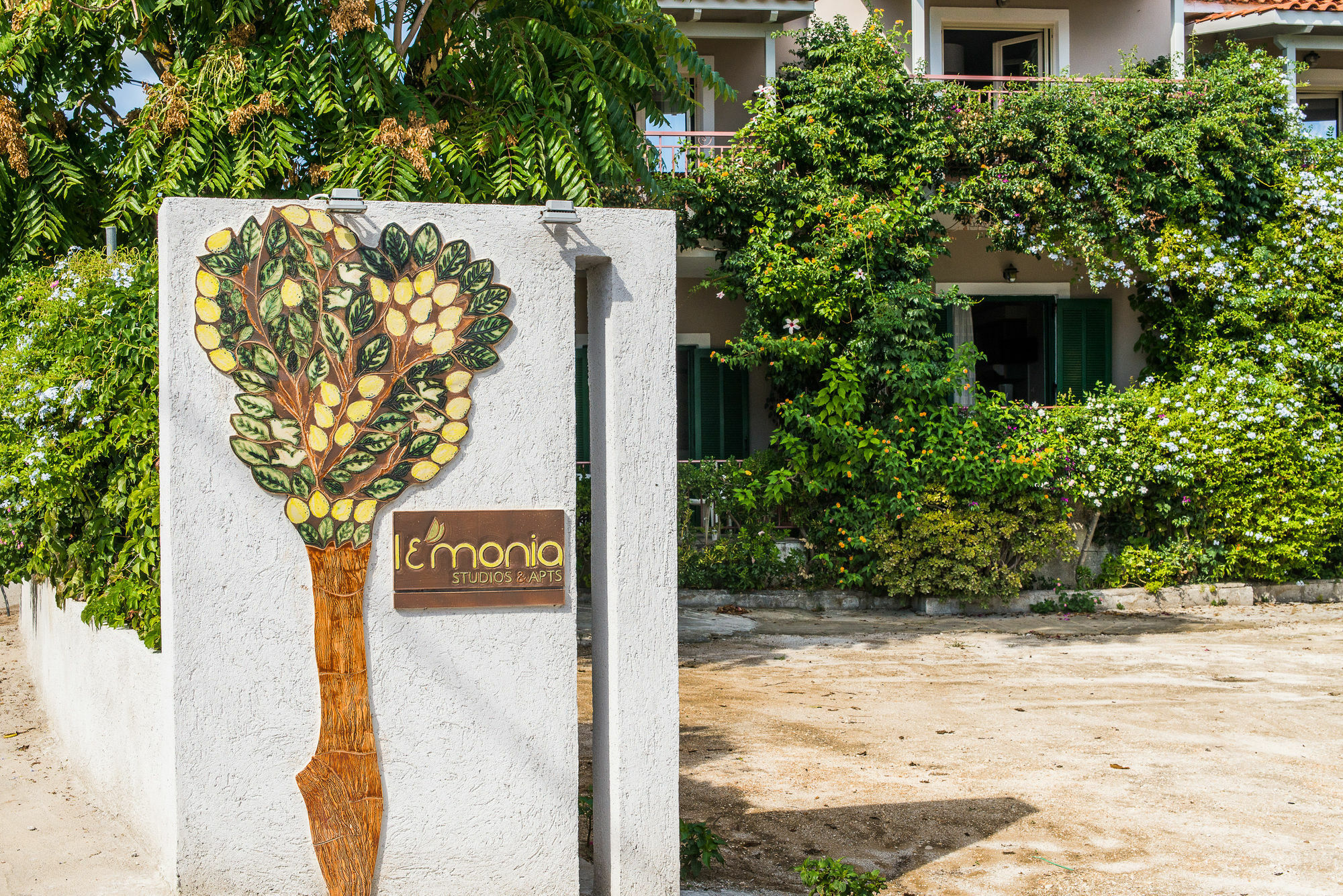 Lemonia Accommodations Agios Sostis  Exteriér fotografie