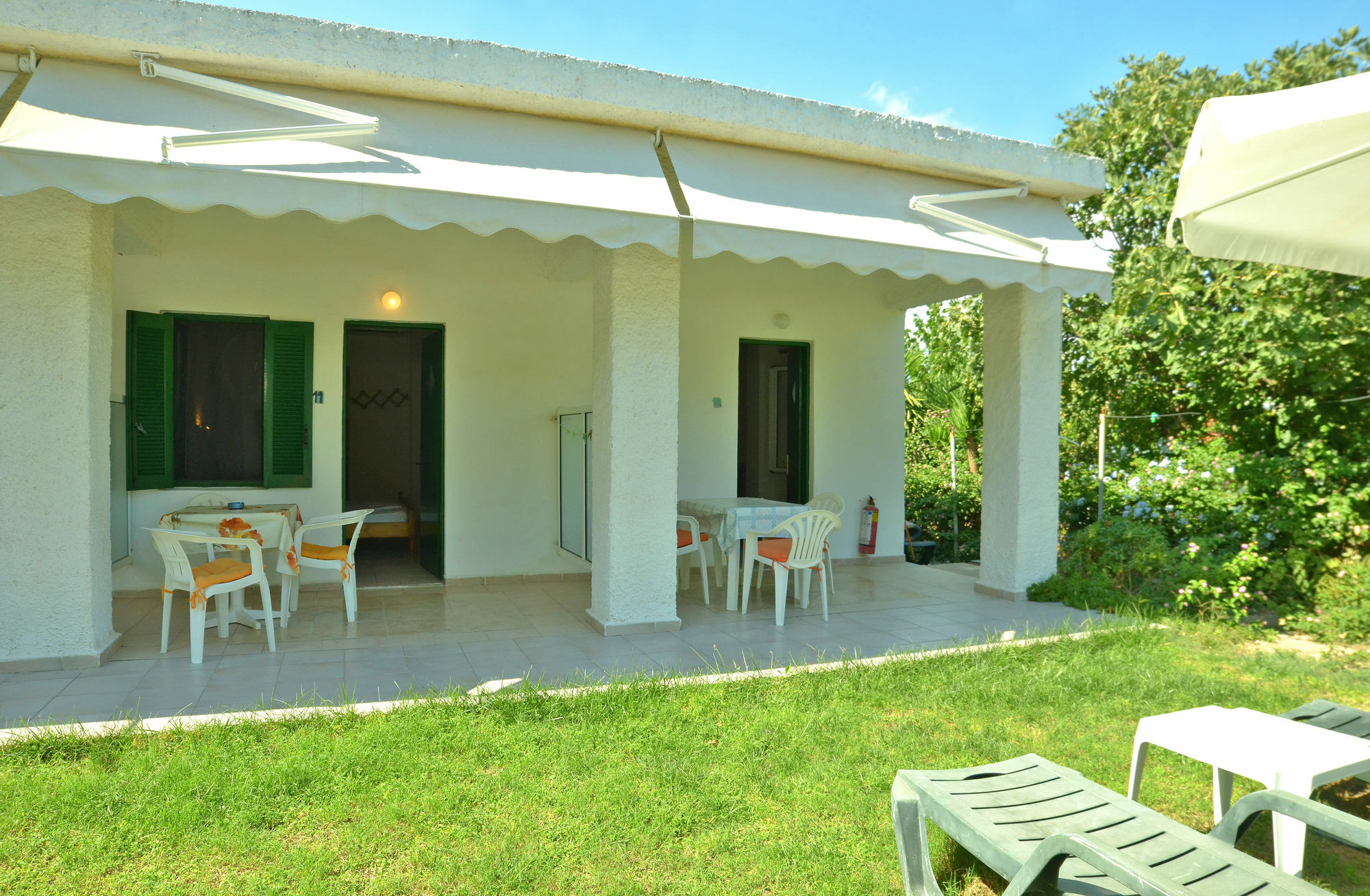 Lemonia Accommodations Agios Sostis  Exteriér fotografie